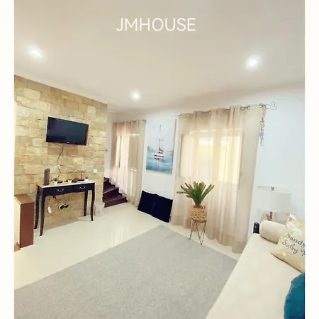 Jm House - Holidays